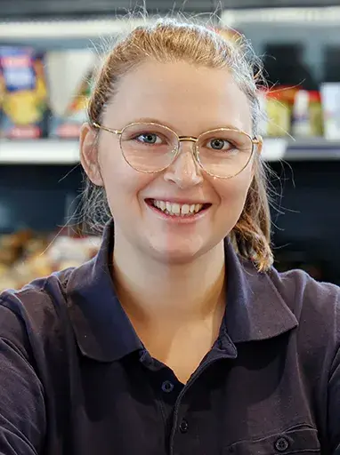 Portrait Anja Schneider, Verkaufsleiterin im Hofgut-Markt